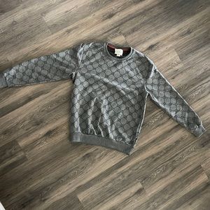 Gucci sweatshirt